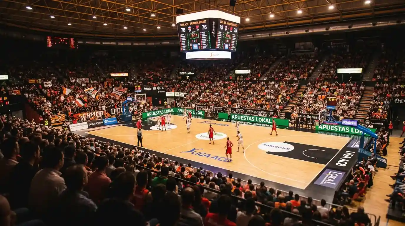 Partido de la liga ACB Endesa visto desde la grada del pabellón